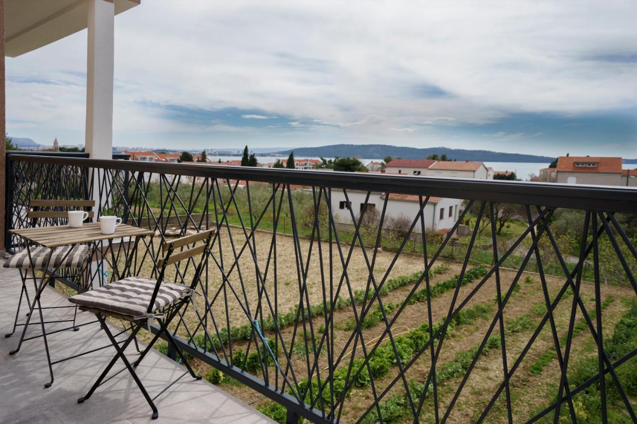 4-Star Apartments Bianco Kaštela 外观 照片